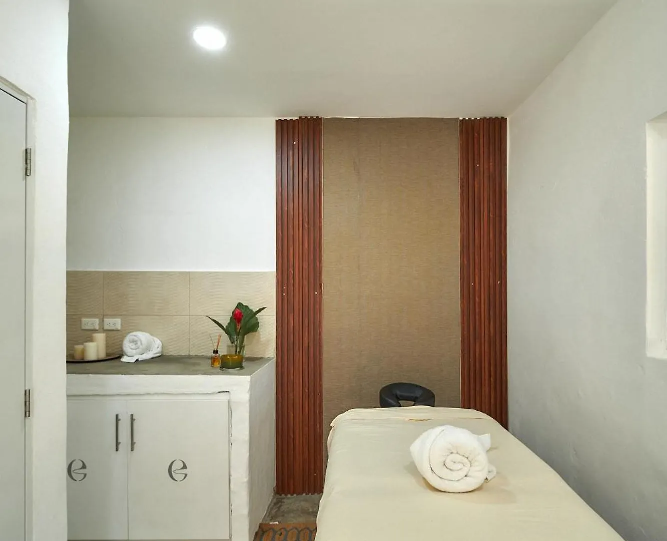 Empyrean Tropical Wellness Portillo Las Terrenas Bed & Breakfast