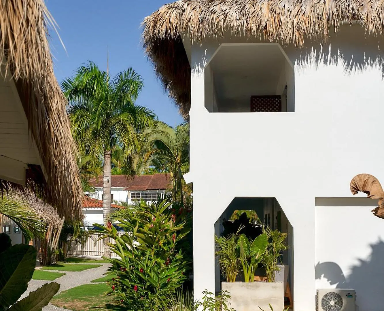 Empyrean Tropical Wellness Portillo Las Terrenas Bed & Breakfast