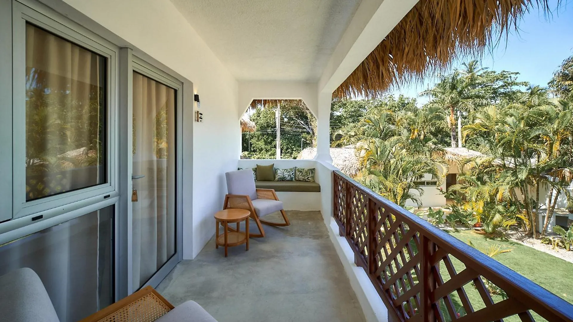 Empyrean Tropical Wellness Portillo Las Terrenas Bed & Breakfast